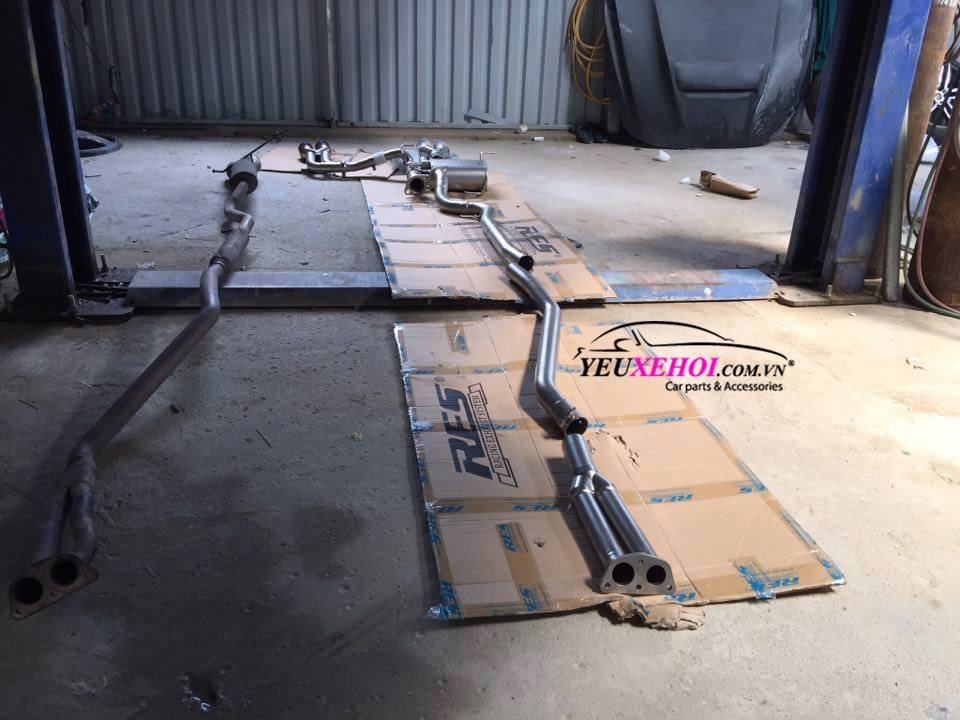 CRAZY SOUND |  BMW E90 | RES Exhaust 