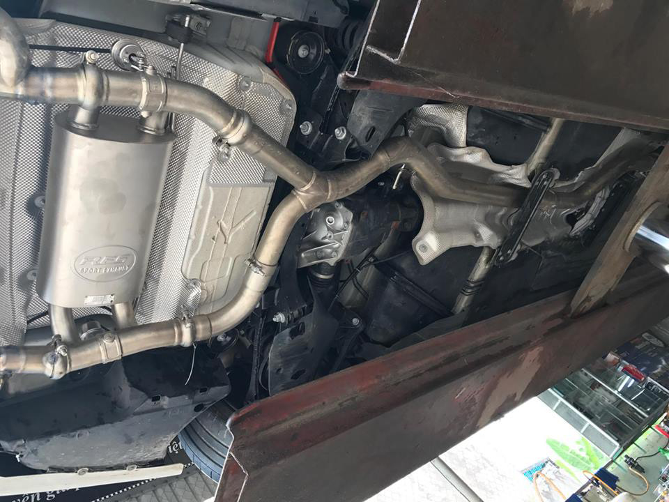 BMW F30 330i / RES EXHAUST VAVLETRONIC 