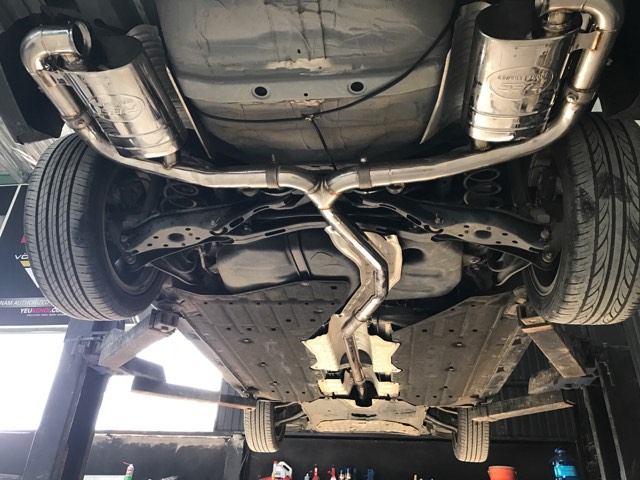 HONDA CIVIC 1.5 TURBO / RES EXHAUST