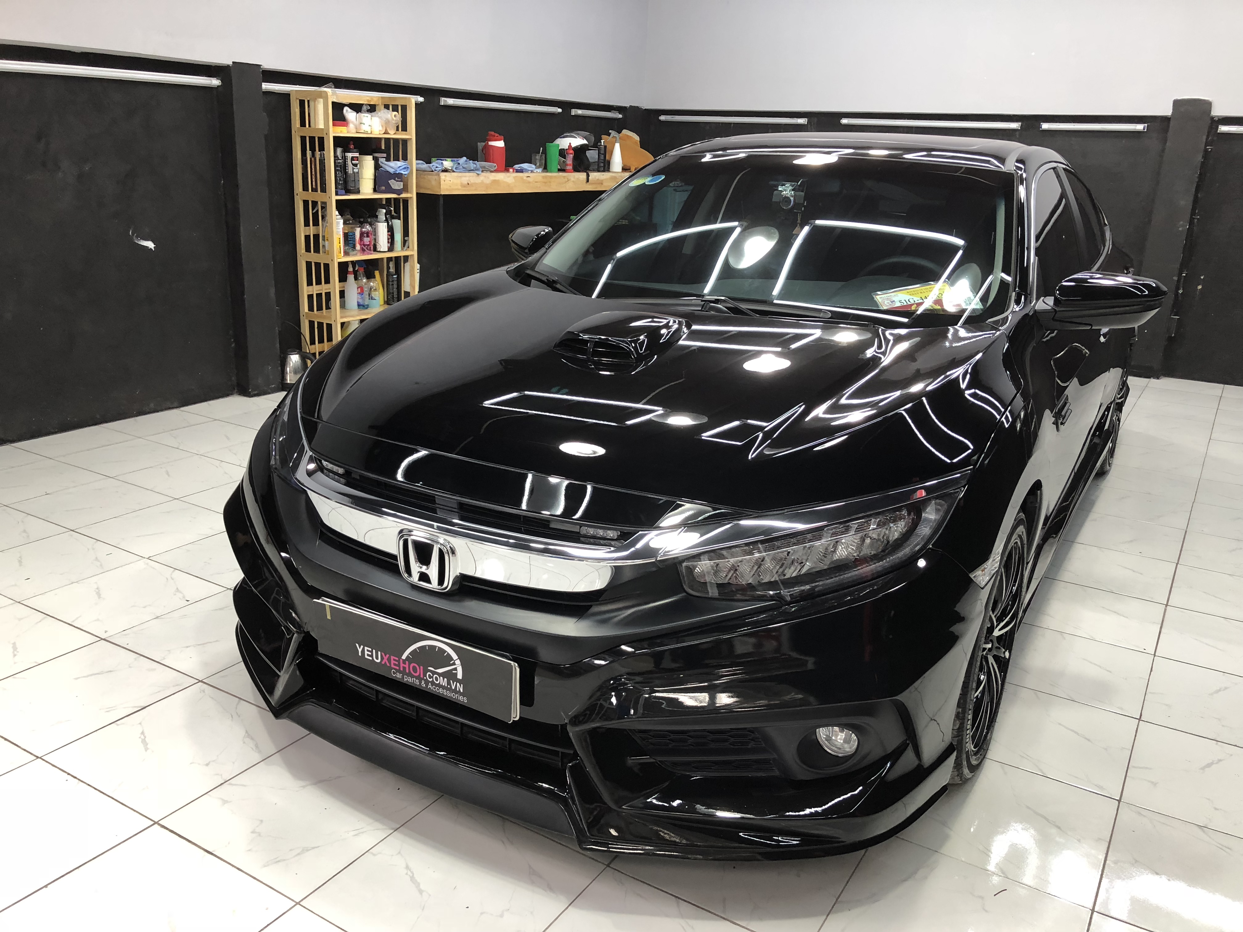 HONDA CIVIC  / PHỦ CERAMIC THẠCH ANH GYEONS