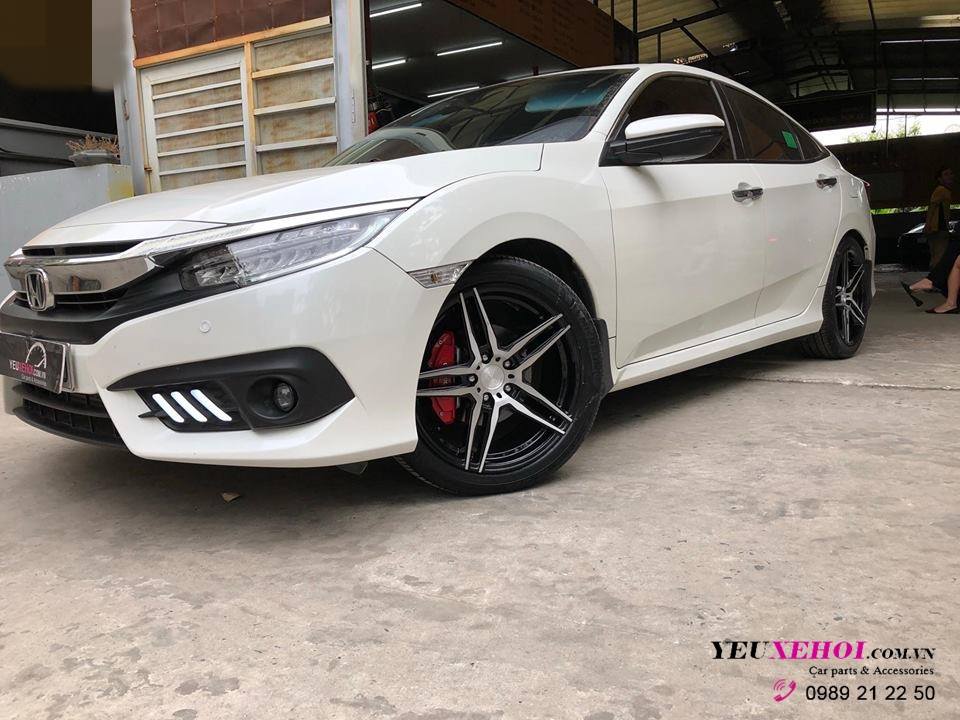 HONDA CIVIC 2017 / USA NICHE WHEEL / 18 INCHES 