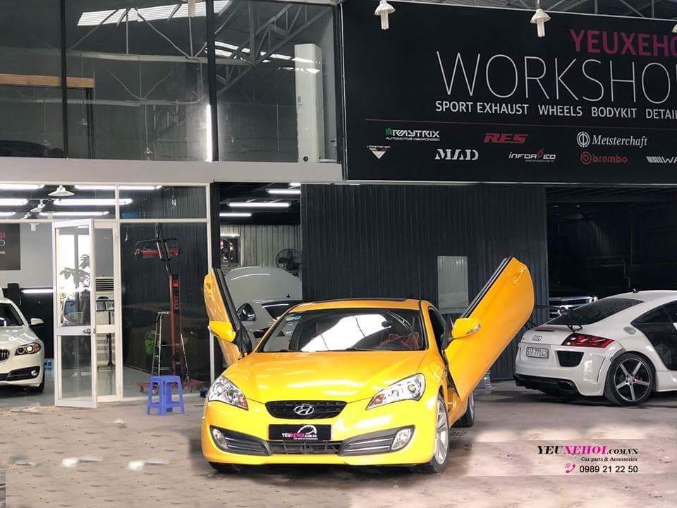 GENESIS COUPE / LAMBO DOORS / YELLOW 2