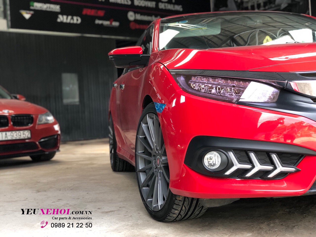 HONDA CIVIC RED / INFORGED WHEEL 19 INCHES 