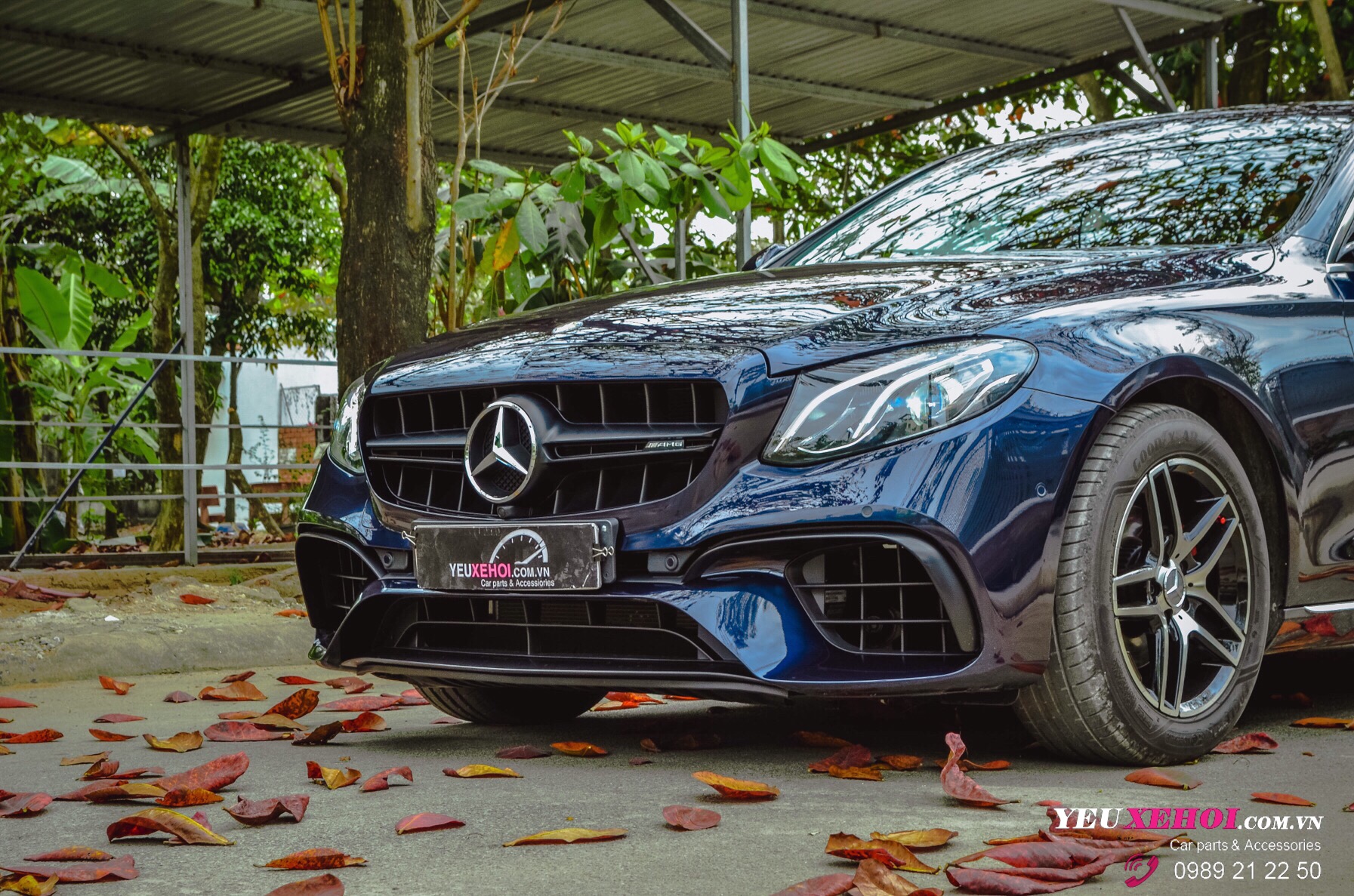 MERCEDES E CLASS / BODY E63S / BLUE 