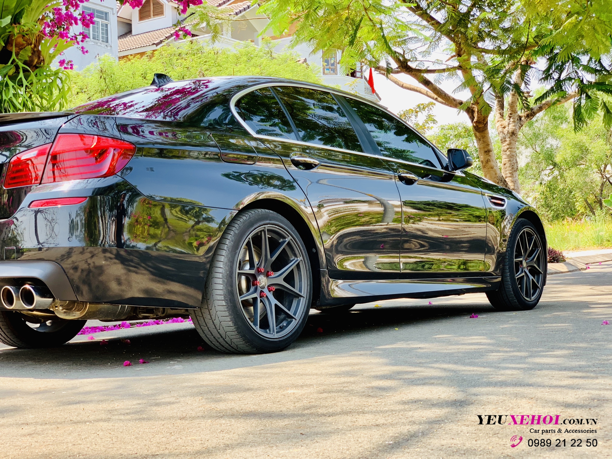 BMW 520i 305FORGED FT01 19 INCHES 