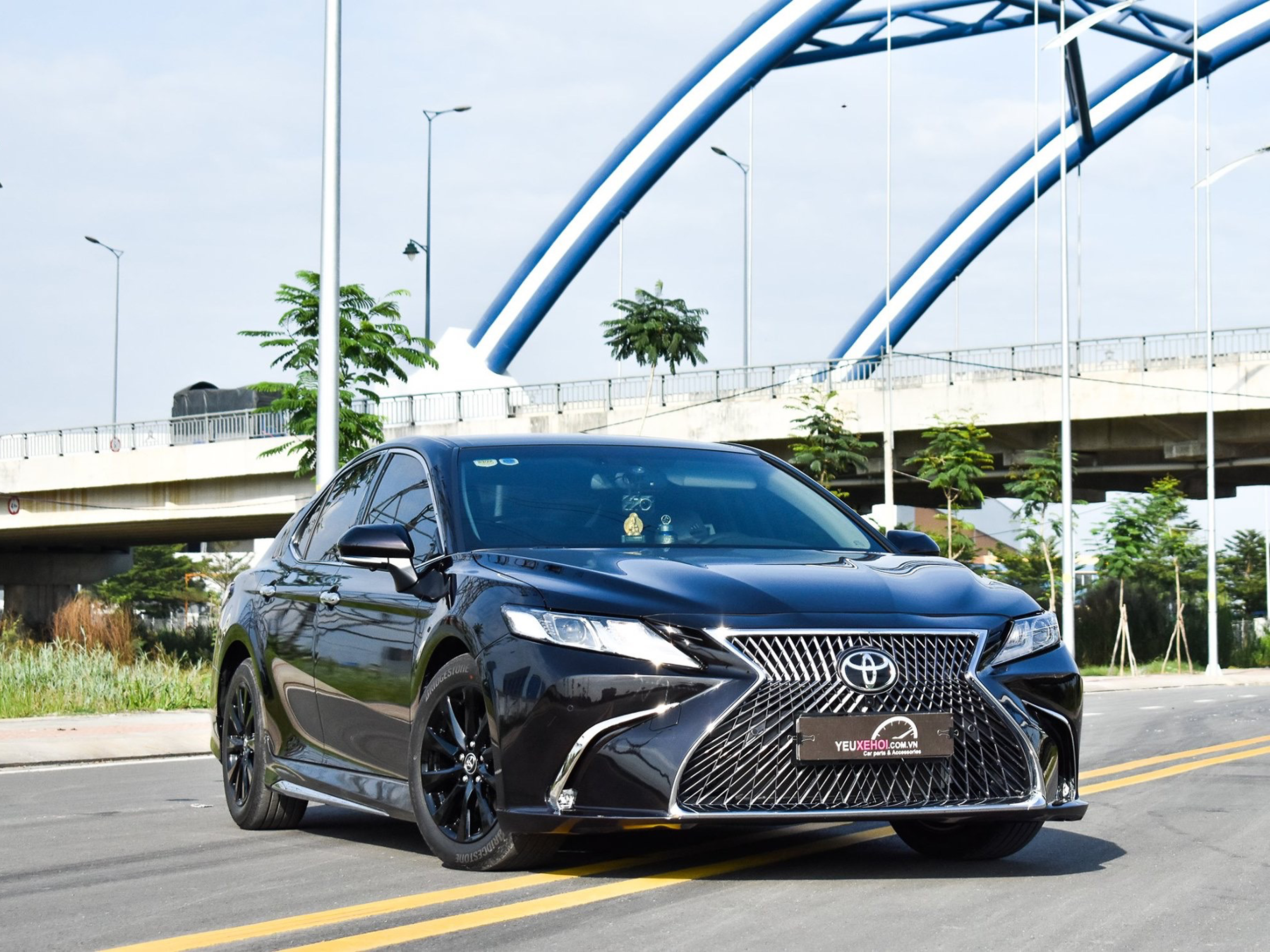 CAMRY 2019 THỨ 2 LÊN BODY LEXUS STYLE 