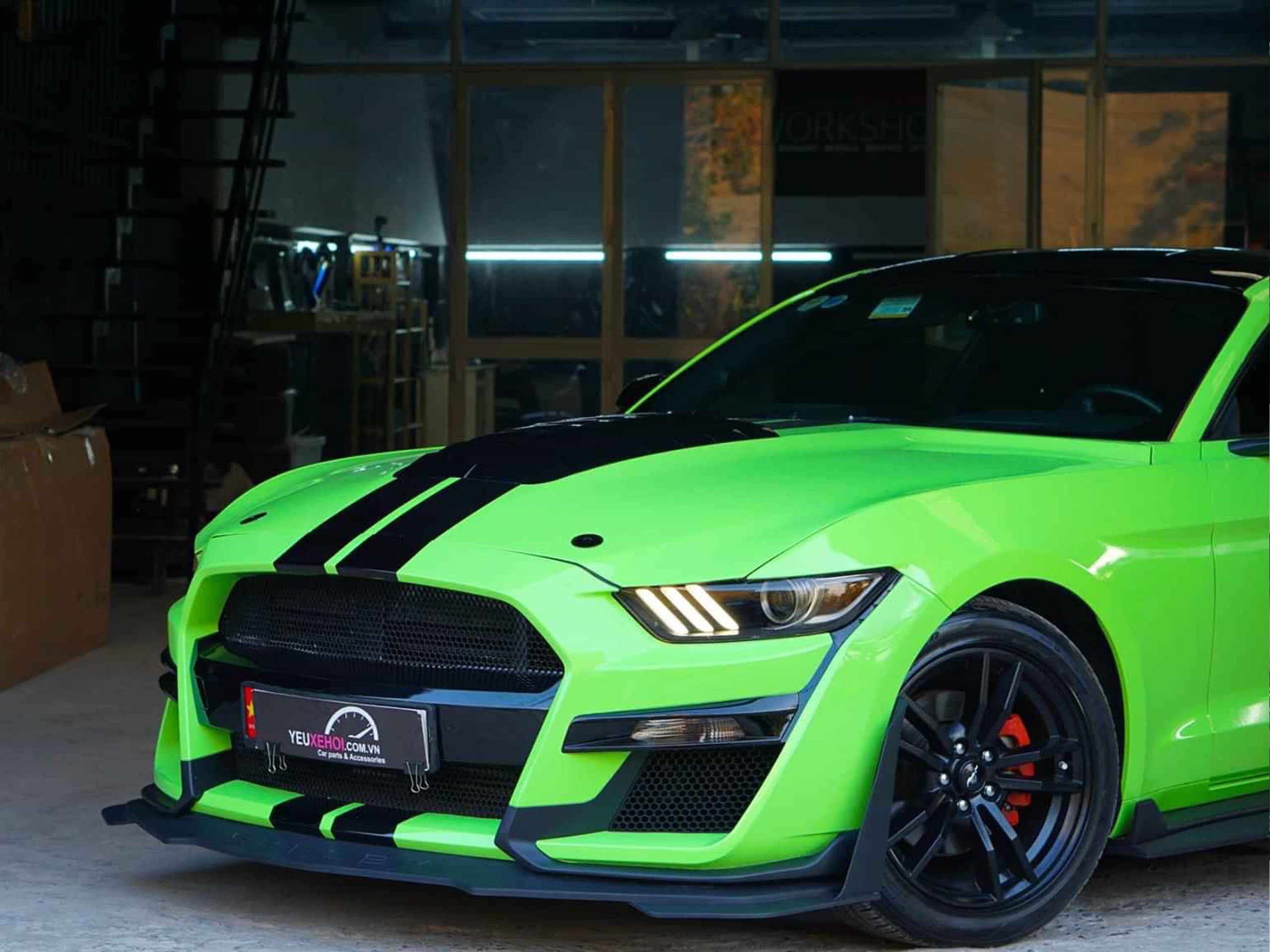 HOÀN THIỆN GÓI NÂNG CẤP BODYKIT SHELBY GT500 CHO FORD MUSTANG 