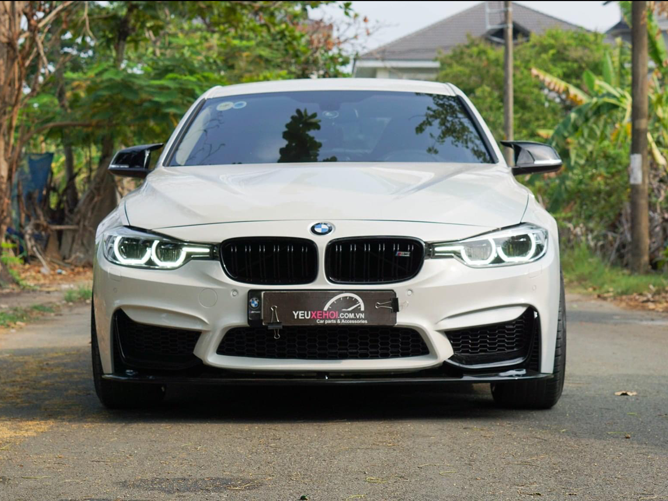 HOÀN THIỆN THÊM BMW 320 M3 BODYKIT / TẶNG THÊM NẮP CAPO GTS + LIP TRƯỚC BMW 3 SERI ĐẸP MIÊN MAN !