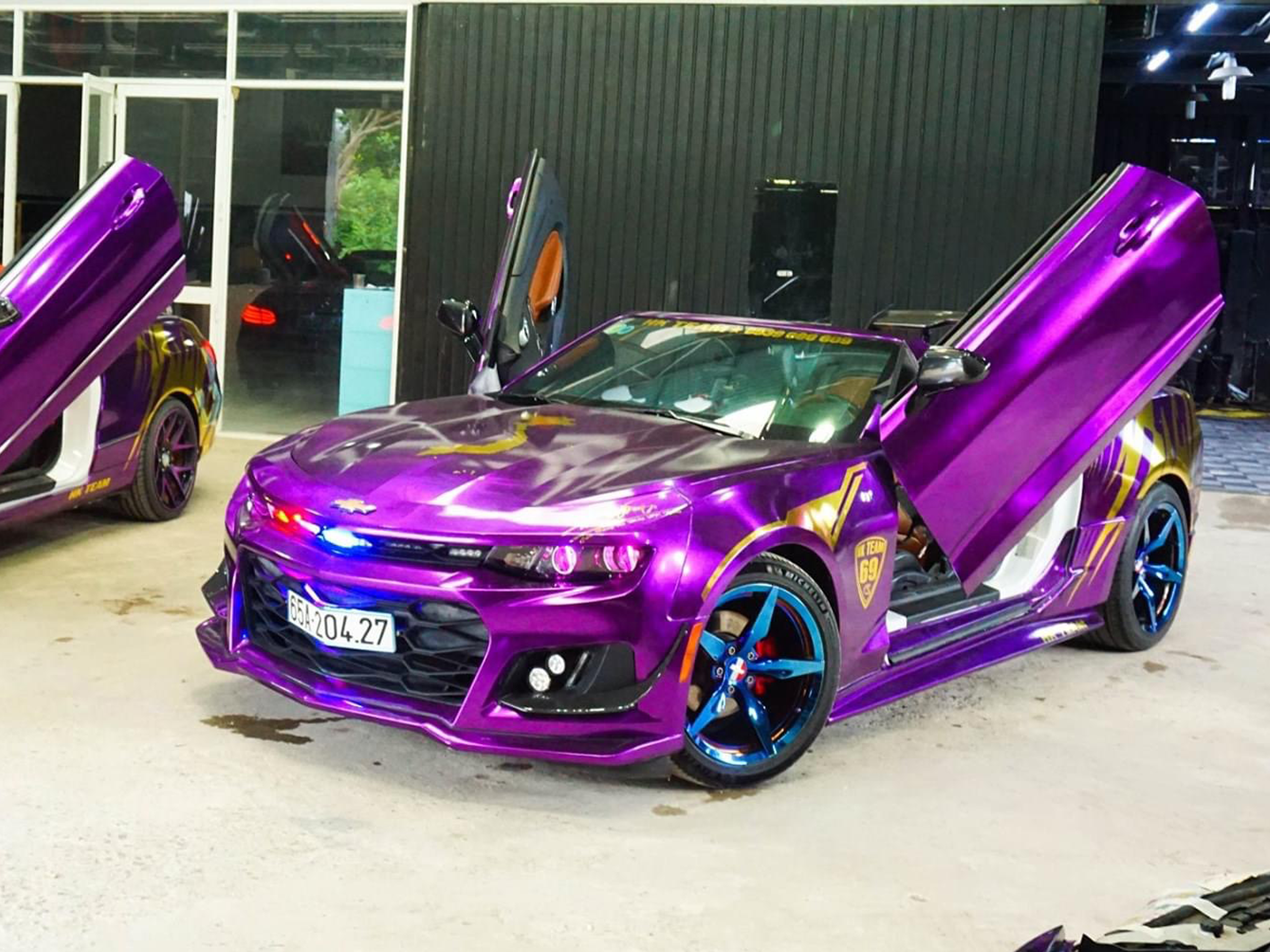 CHEVROLET CAMARO LÊN CỬA CÁNH CHYM QUÁ ĐẸP !