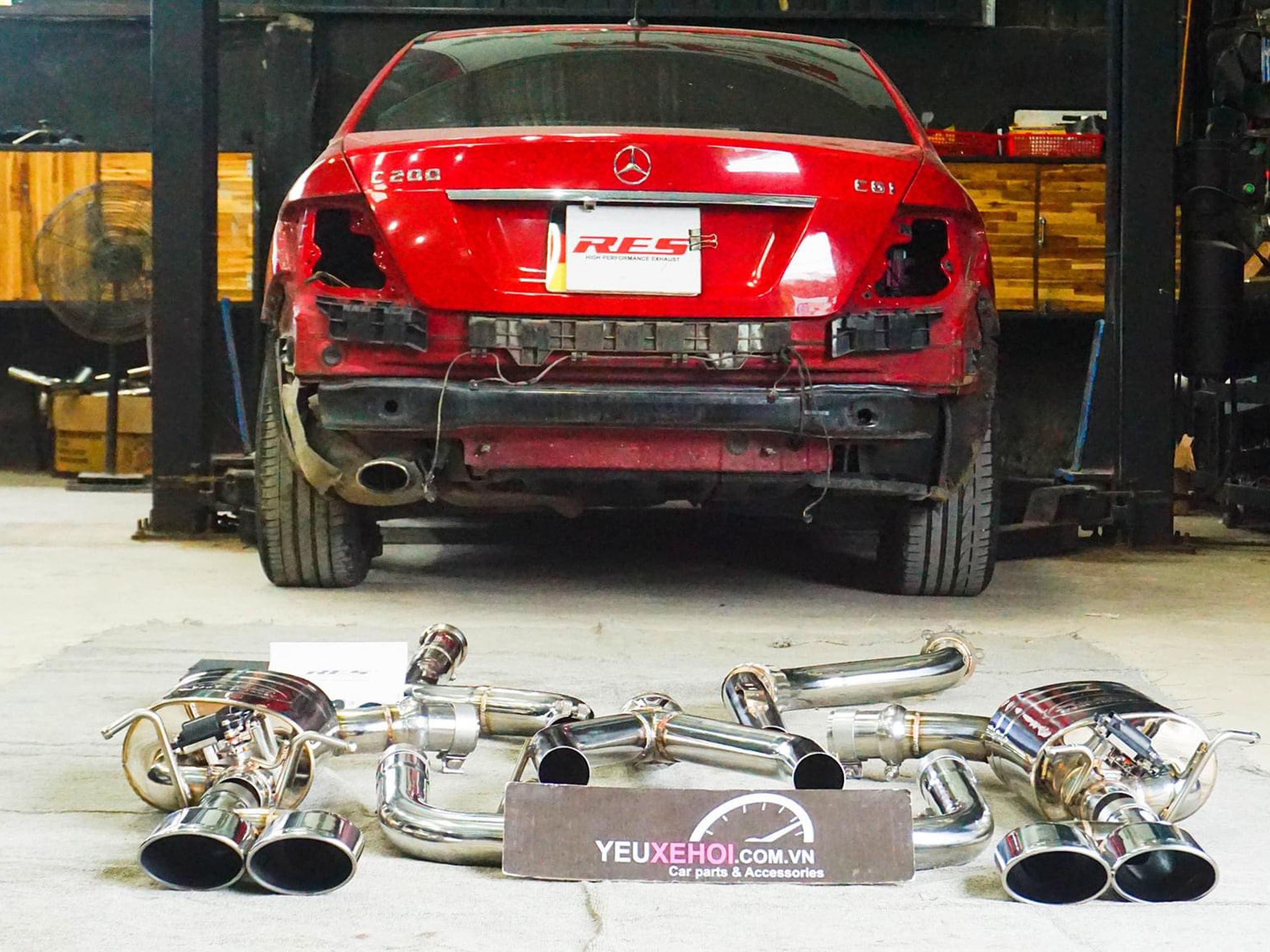 MERCEDES W204 C200 / RES EXHAUST