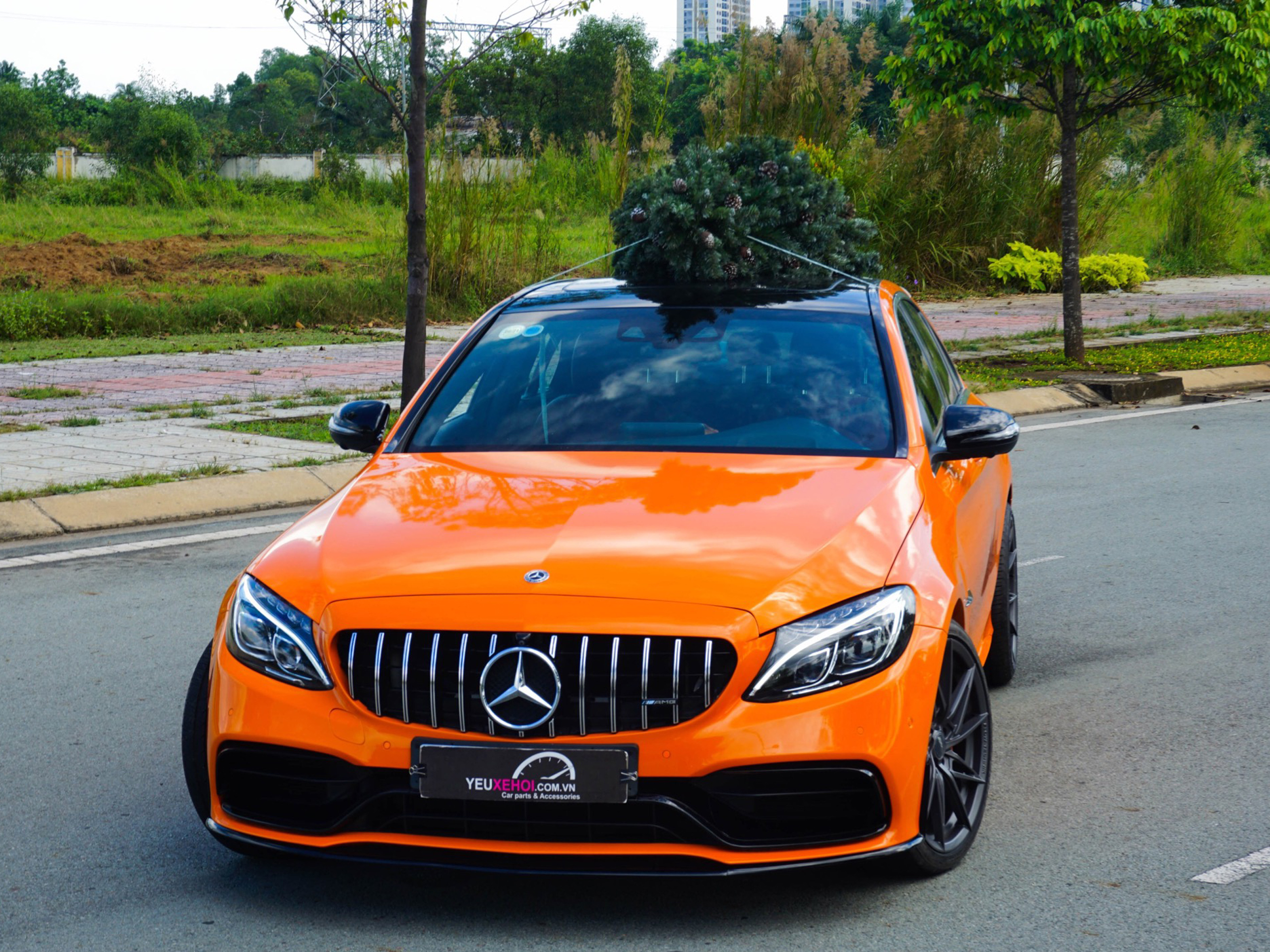 MERCEDES C300 LÊN BODYKIT TOPONE C63s + MÂM 305FORGED