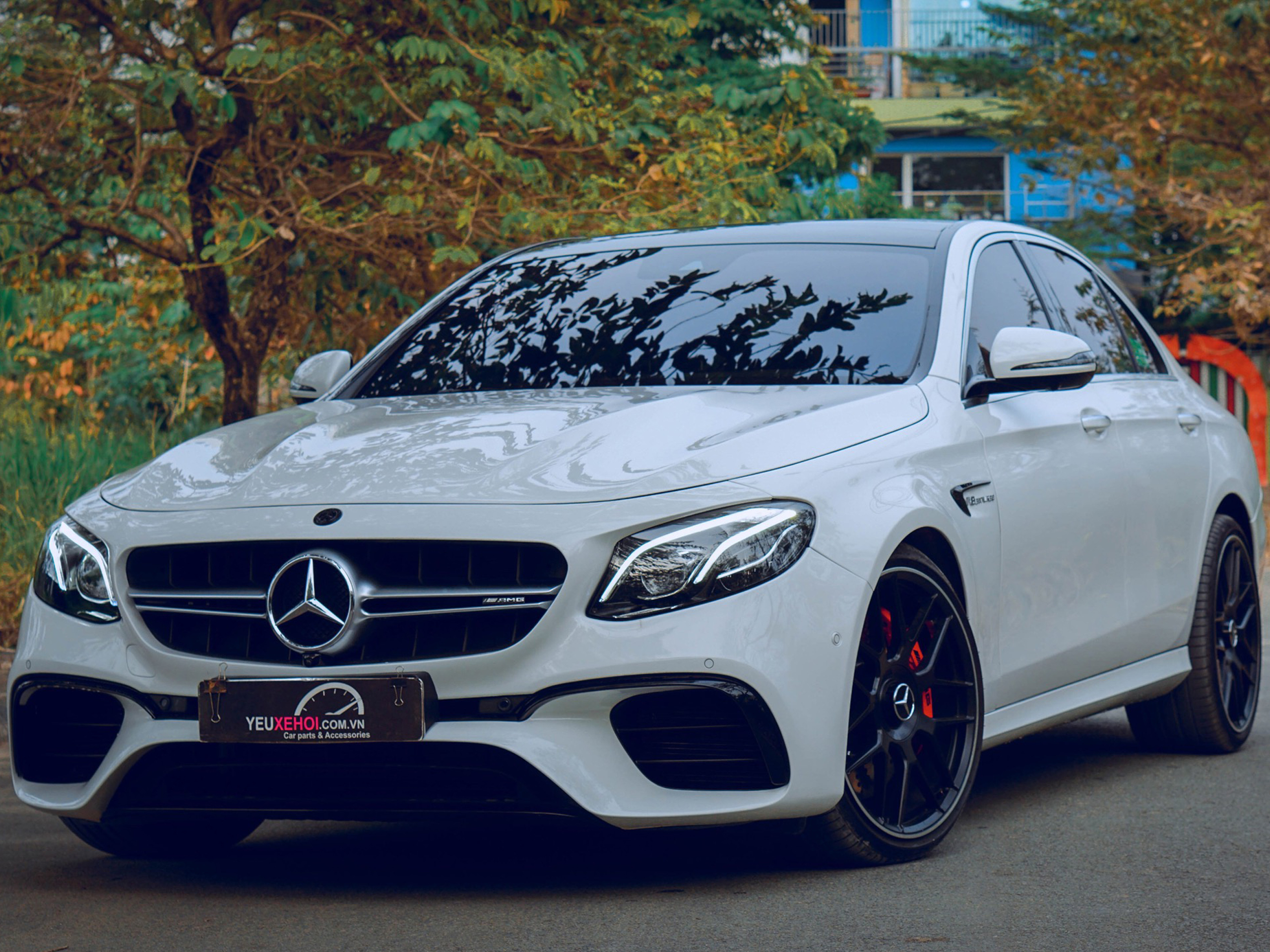 HOÀN THIỆN GÓI ĐỘ BODYKIT E63 / TOPONE