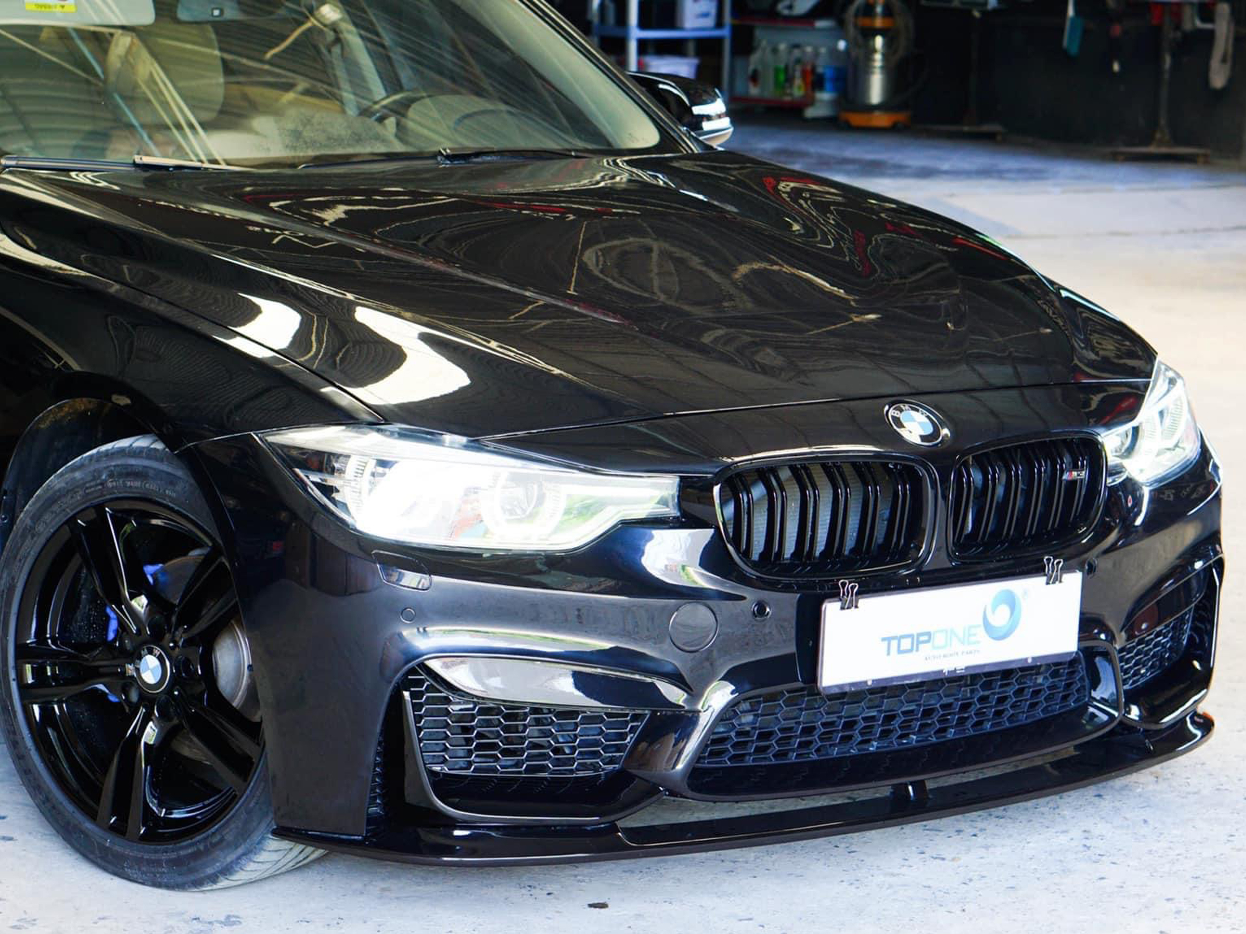 BMW 320 B48 / RES EXHAUST / M3 TOPONE BODYKIT