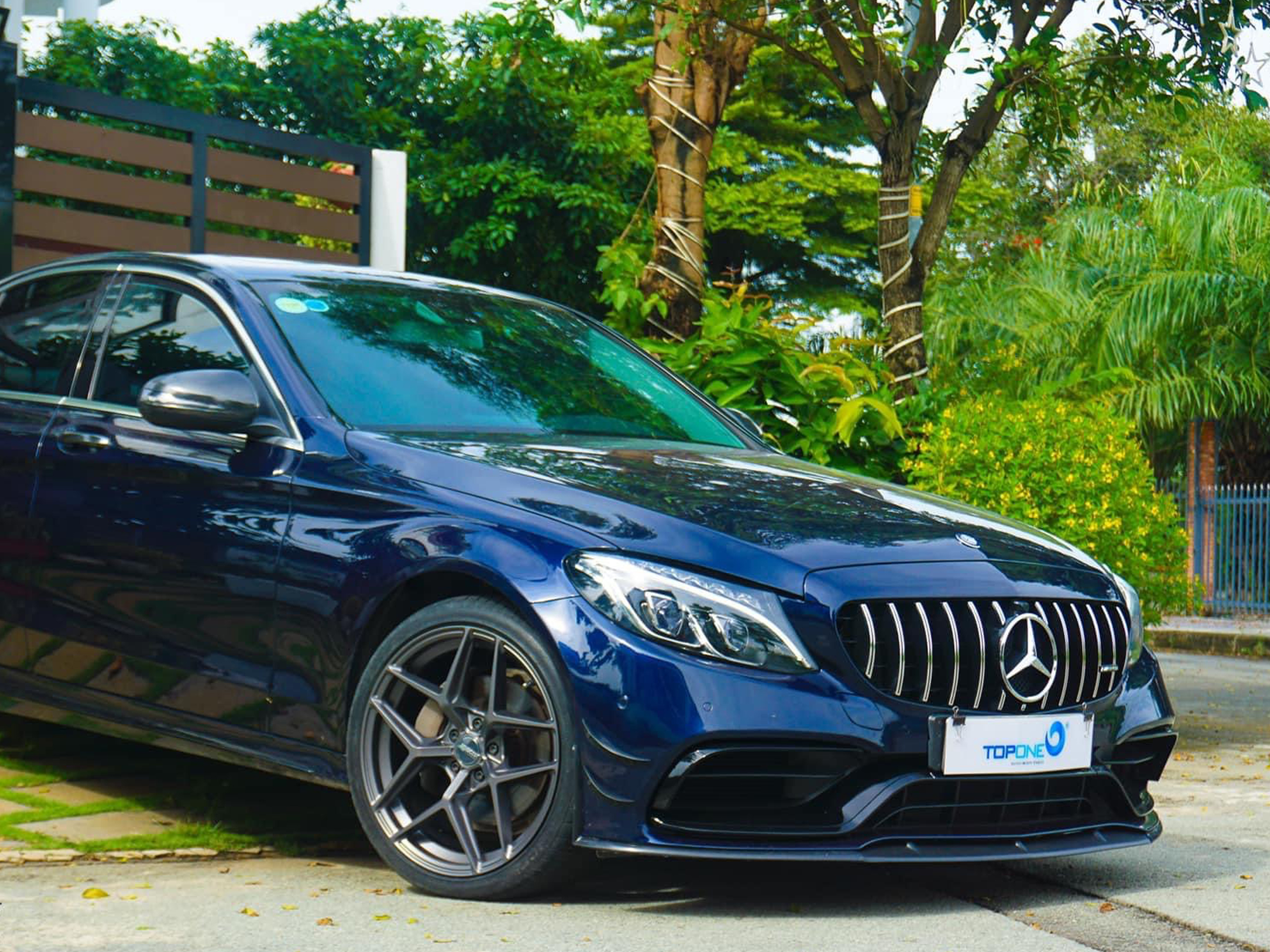 HOÀN THIỆN GÓI ĐỘ BODYKIT C63s MIX BRABUS REAR LIP / MÂM 305FORGED FT117