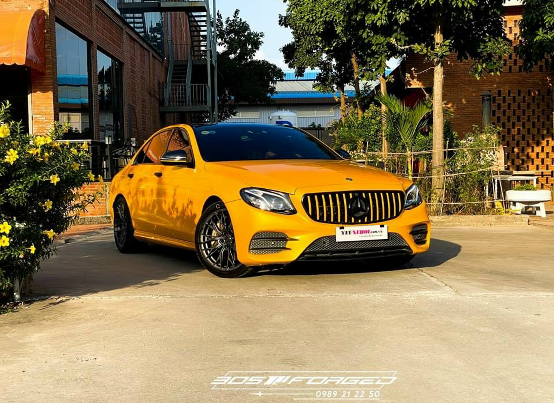 MERCEDES E300 AMG / 305FORGED FT118 19INCHES 