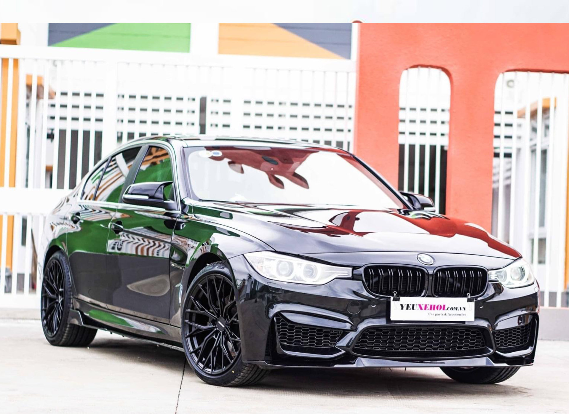 BMW 328I F30 / UF 165 305FORGED WHEELS / RES EXHAUST / TOPONE BODYKIT