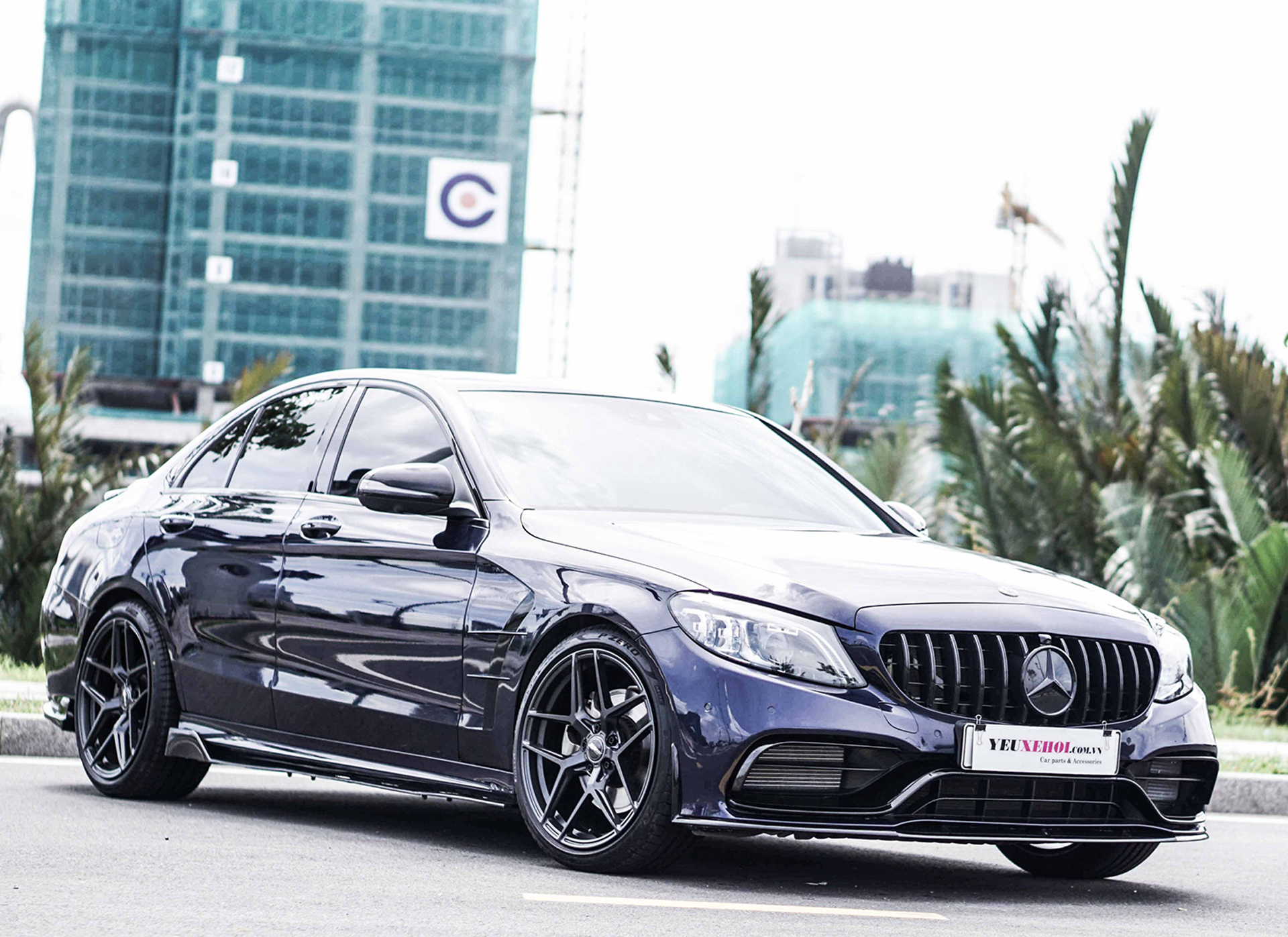 MERCEDES C300 AMG / BODYKIT C63 / 305FORGED FT117 / RES EXHAUST