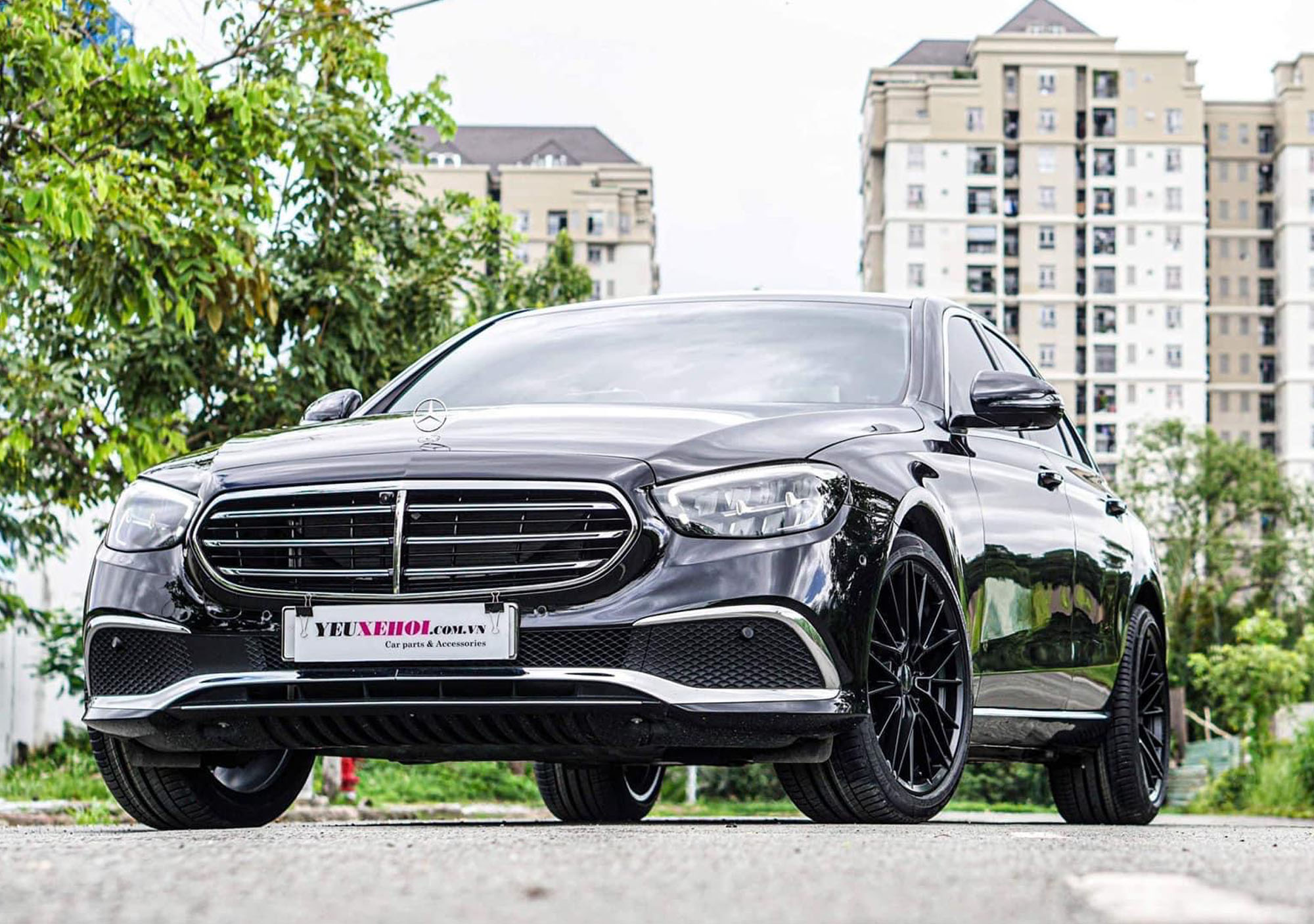 MERCEDES E200 / FT115 19INCHES / 305FORGED