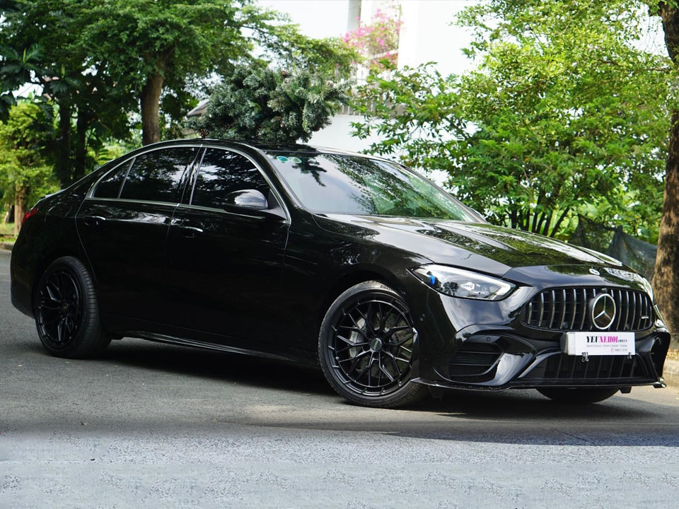 MERCEDES C300 W206 / BODYKIT C63 TOPONE / MÂM UF321 19INCHES 305FORGED