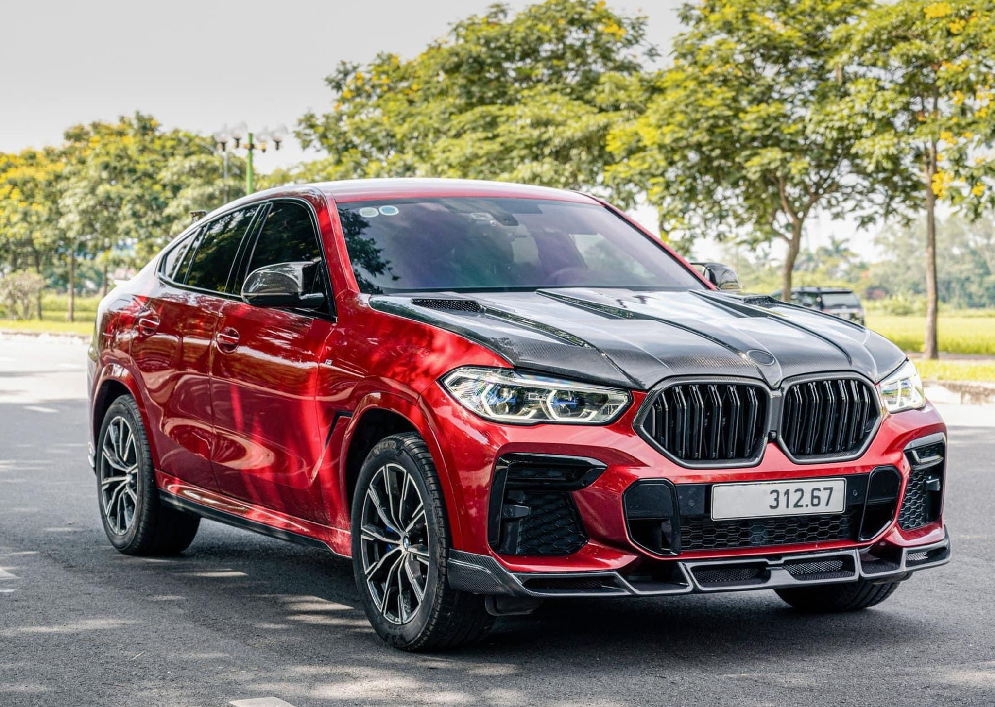 BMW X6 G06 M SPORT / BODYLIP CARBON FIBER LARTE DESIGN 