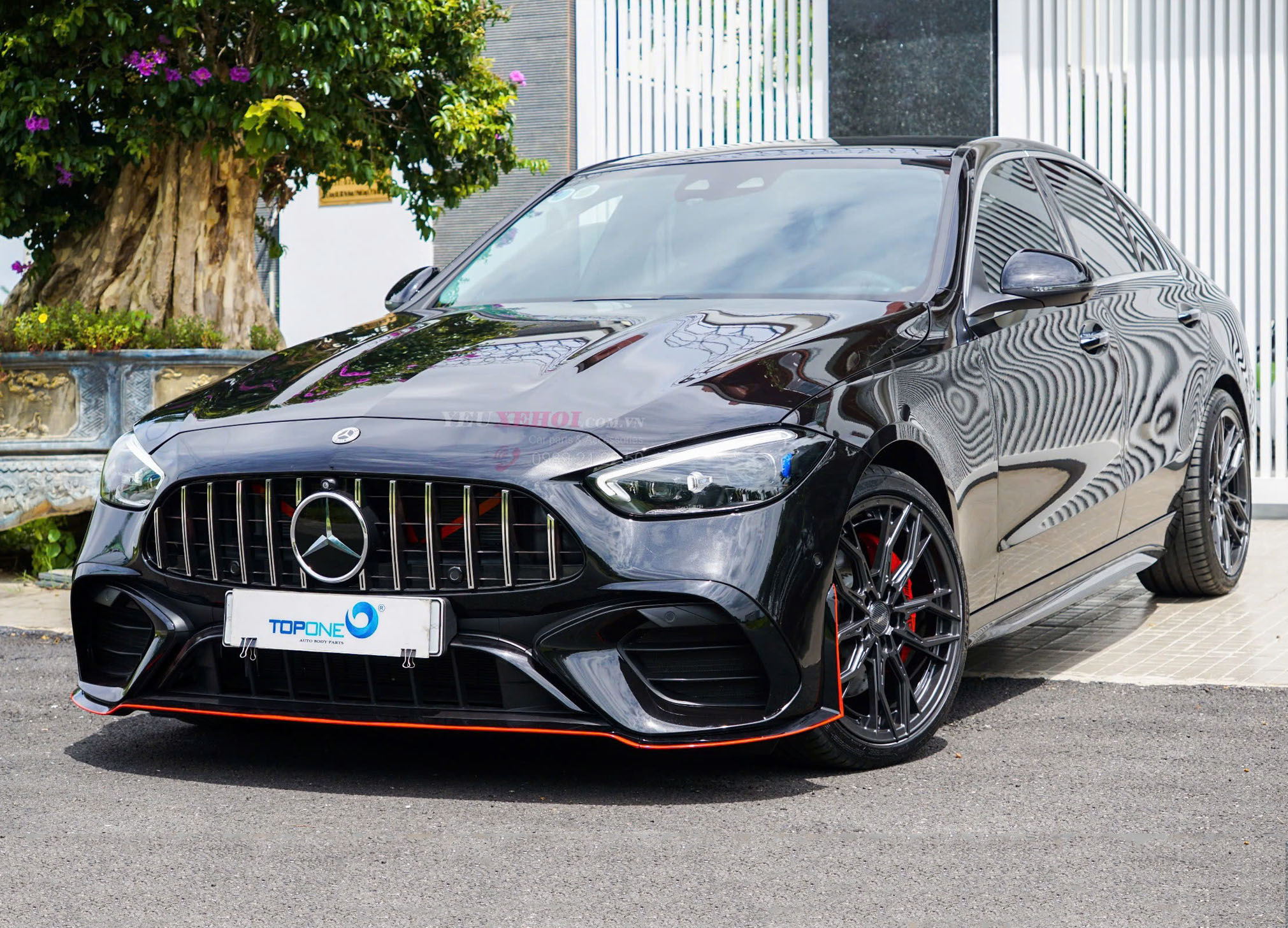 2024 MERCEDES C300 W206 / BODYKIT C63s E PERFORMANCE TOPONE / FT123 19INCHES 305FORGED WHEELS / FULL RES EXHAUST SYSTEM